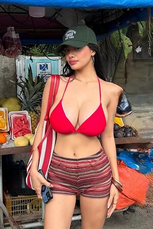 Biggest Asian Breasts Nude Leaked Photo #77
