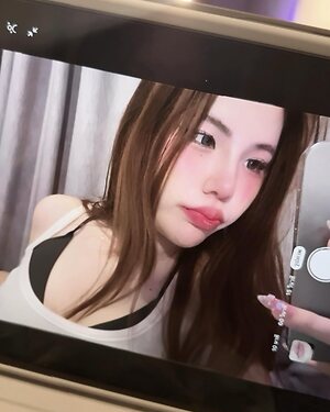 Bigo Live babybee1112 leaked photo #2