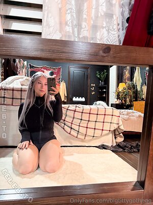 bigtittygothegg Nude Leaked Photo #41