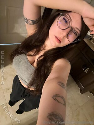 bigtittygothegg Nude Leaked Photo #81