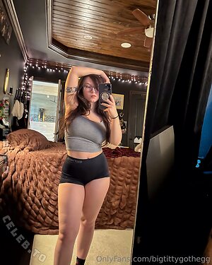 bigtittygothegg Nude Leaked Photo #92
