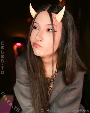 bigtittygothegg Nude Leaked Photo #116