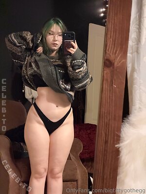 bigtittygothegg