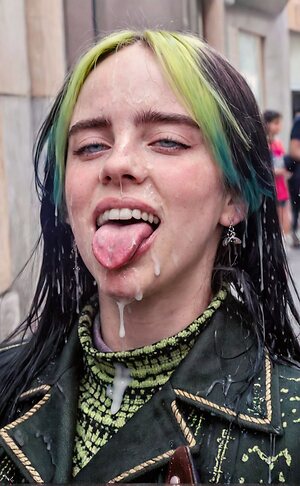 Billie Eilish leaked photo #61