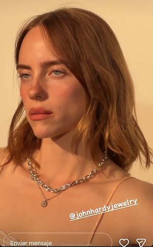 Billie Eilish leaked photo #171