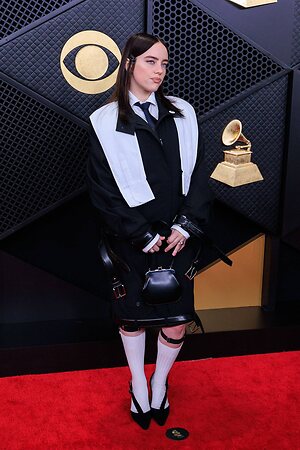Billie Eilish leaked photo #251