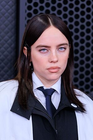 Billie Eilish leaked photo #256