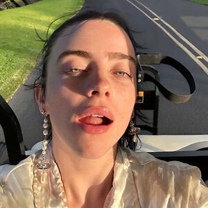 Billie Eilish leaked photo #332