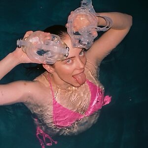 Billie Eilish leaked photo #351