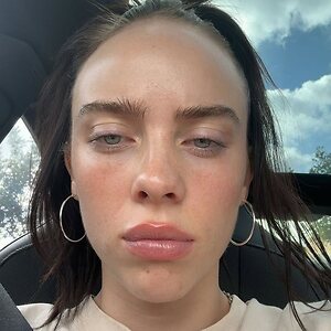 Billie Eilish leaked photo #370