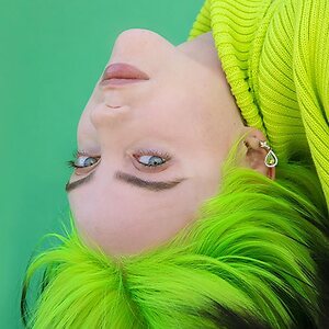 Billie Eilish leaked photo #382