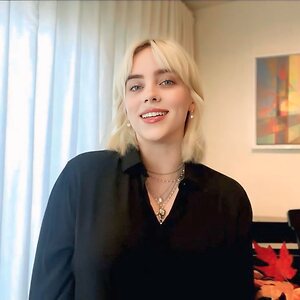 Billie Eilish leaked photo #391