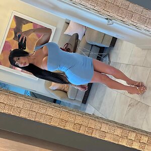 Bimbo Alondra Roi Nude Leaked Photo #2