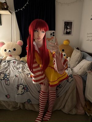 bimbogrlfriend Nude Leaked Photo #8