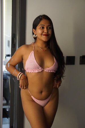 BINITA SAHA leaked photo #4