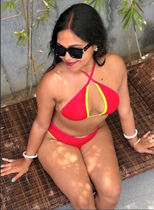 BINITA SAHA leaked photo #20