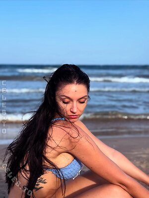 Bisscute Nude Leaked Photo #18