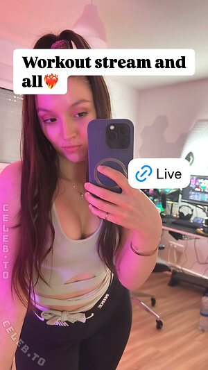 Bisscute Nude Leaked Photo #23