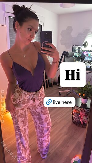 Bisscute Nude Leaked Photo #51