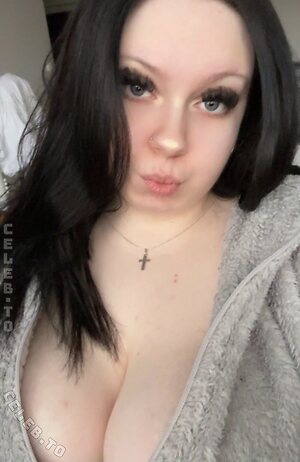 blackheadmom02 Nude Leaked Photo #3