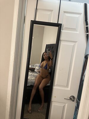 Blasiandom leaked photo #3