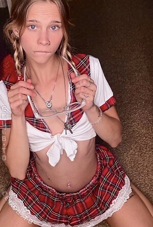blondeeegirl33 Nude Leaked Photo #38