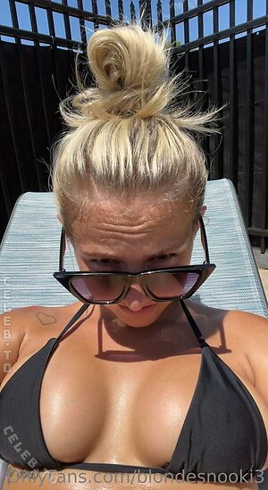 Blondesnooki3 Nude Leaked Photo #117