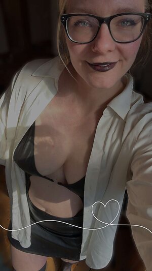BlondeVixxen leaked photo #5