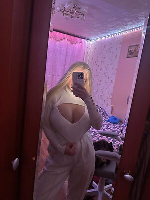 Blondie7up leaked photo #11