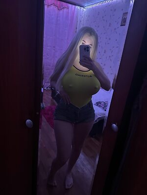 Blondie7up leaked photo #104