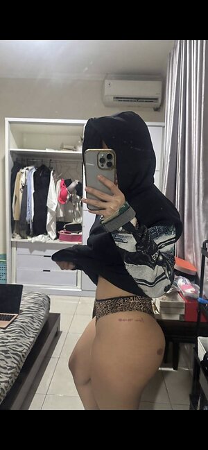 bluntviews_ leaked photo #21