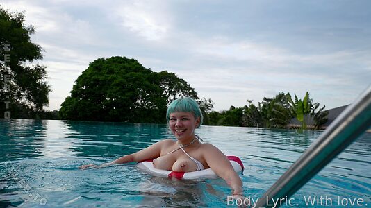 Body_Lyric Nude Photos