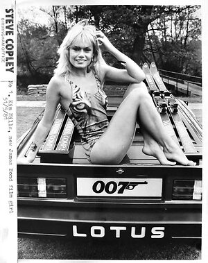 Bond Girls