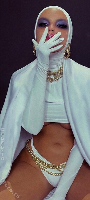 Bonnie Strange Nude Leaked Photo #13