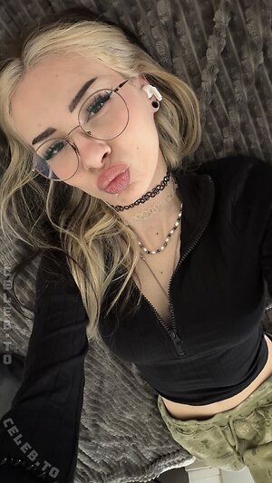 Bougebby leaked photo #8
