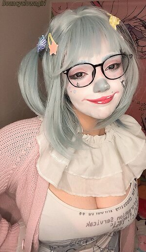 BouncyClown leaked photo #6