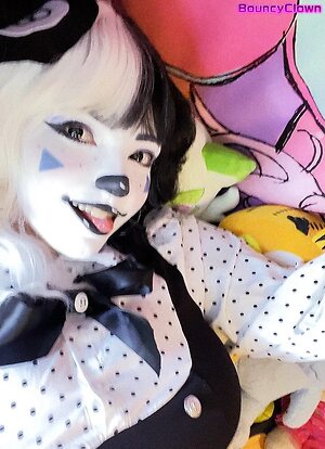 BouncyClown leaked photo #36