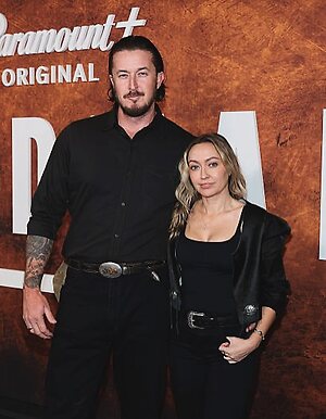 Brandi Cyrus Nude Leaked Photo #15