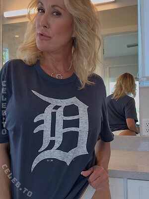 Brandi Love Nude Leaked Photo #547