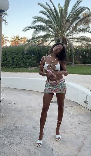 Brazil Mommy Nude Leaked Photo #2