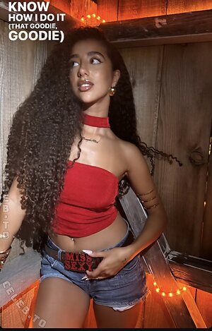 Brazil Mommy Nude Leaked Photo #29