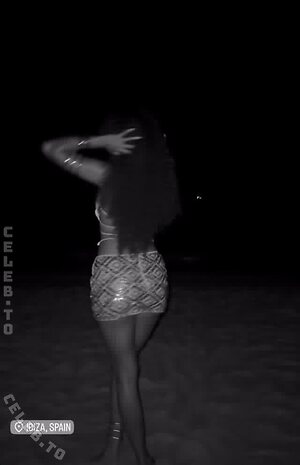 Brazil Mommy Nude Leaked Photo #51