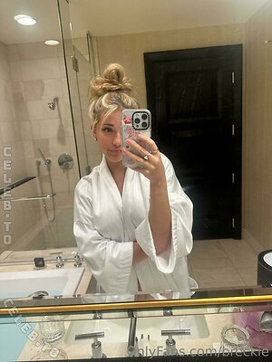 Breckie Hill Nude Leaked Photo #76