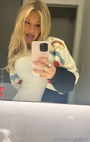 Breckie Hill Nude Leaked Photo #132