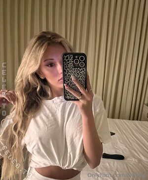 Breckie Hill Nude Leaked Photo #138