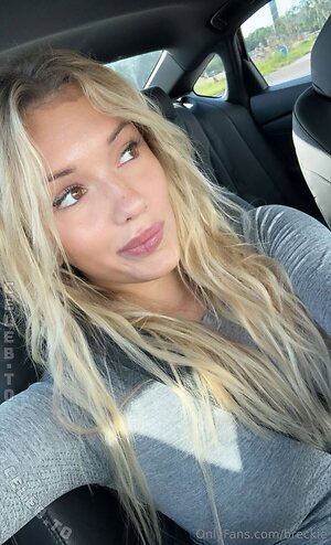 Breckie Hill Nude Leaked Photo #155