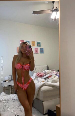 Breese Maroc Nude Leaked Photo #17