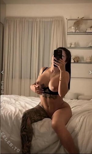 Breezyfoxx Nude Leaked Photo #40