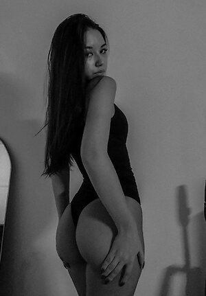 Bren Moreno leaked photo #4