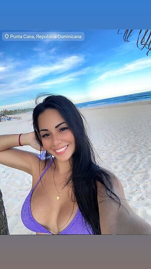 Brenda Silva leaked photo #2